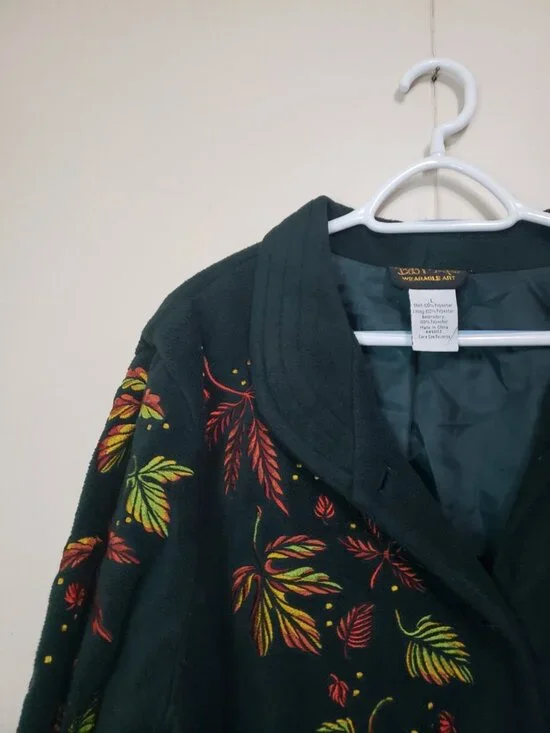 Bob Mackie Wearable Art  Women L Jacket Green Fleece Fall Leaf Embroidery Button - Picture 4 of 5